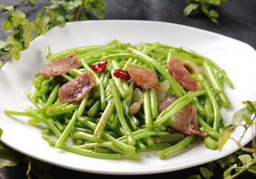 腊肉泥蒿